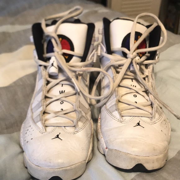 I need to get rid of these shoes they don’t fit me anymore - Picture 4 of 5